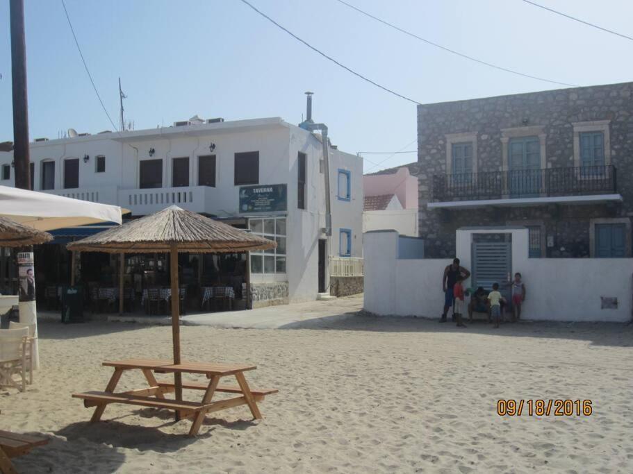 Nesea 2 Villa Pserimos Town Exterior foto